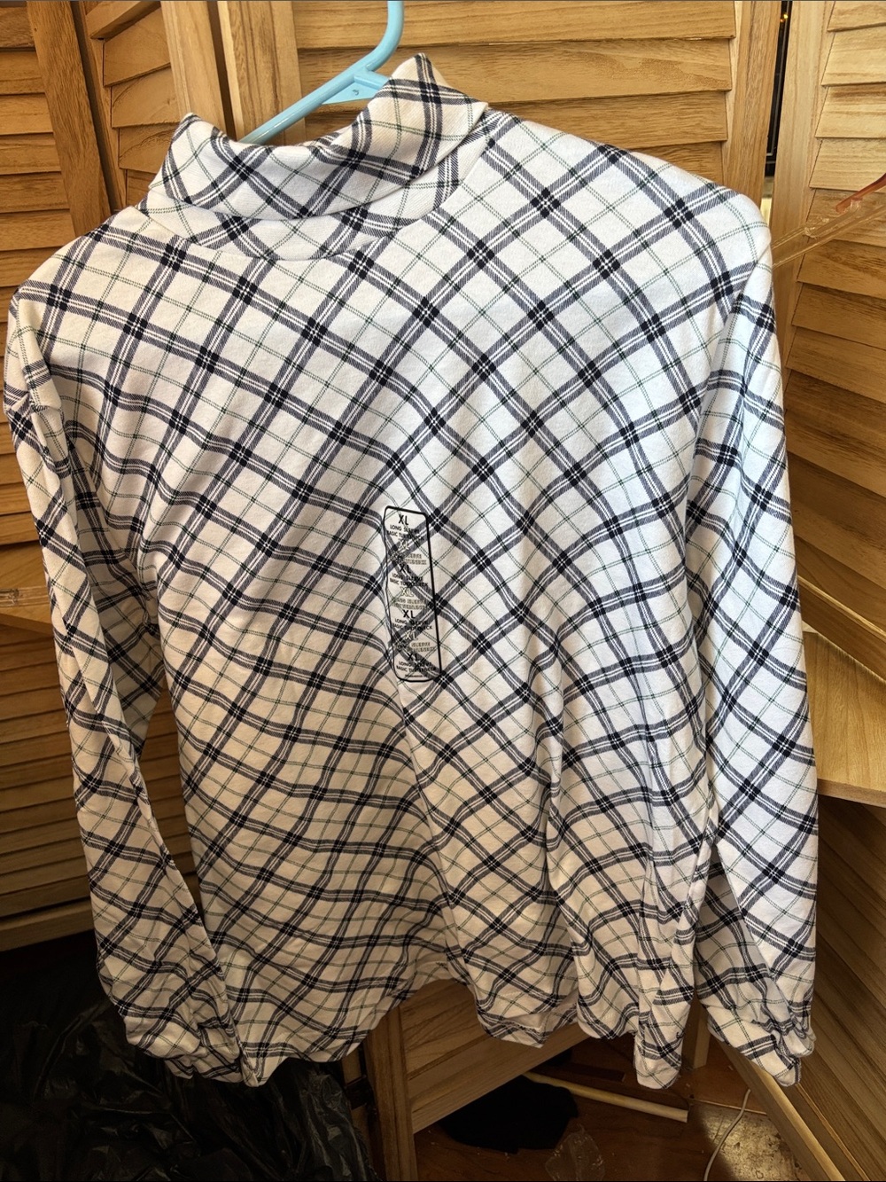 Basic Editions Long-Sleeve Shirt XL NWT